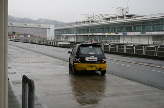 さっしゅっぱ~つ!