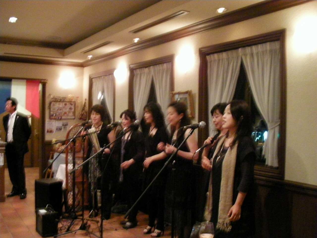 曲もノリノリになってきました!