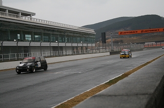 ストレート疾走です!