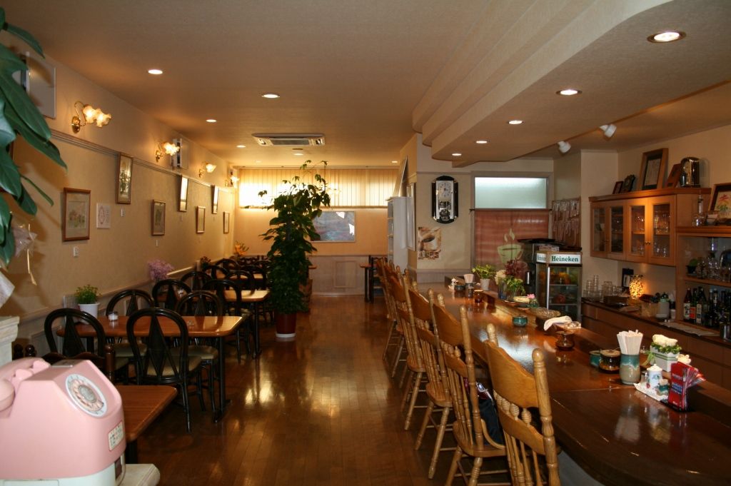 カフェレスト 大使館